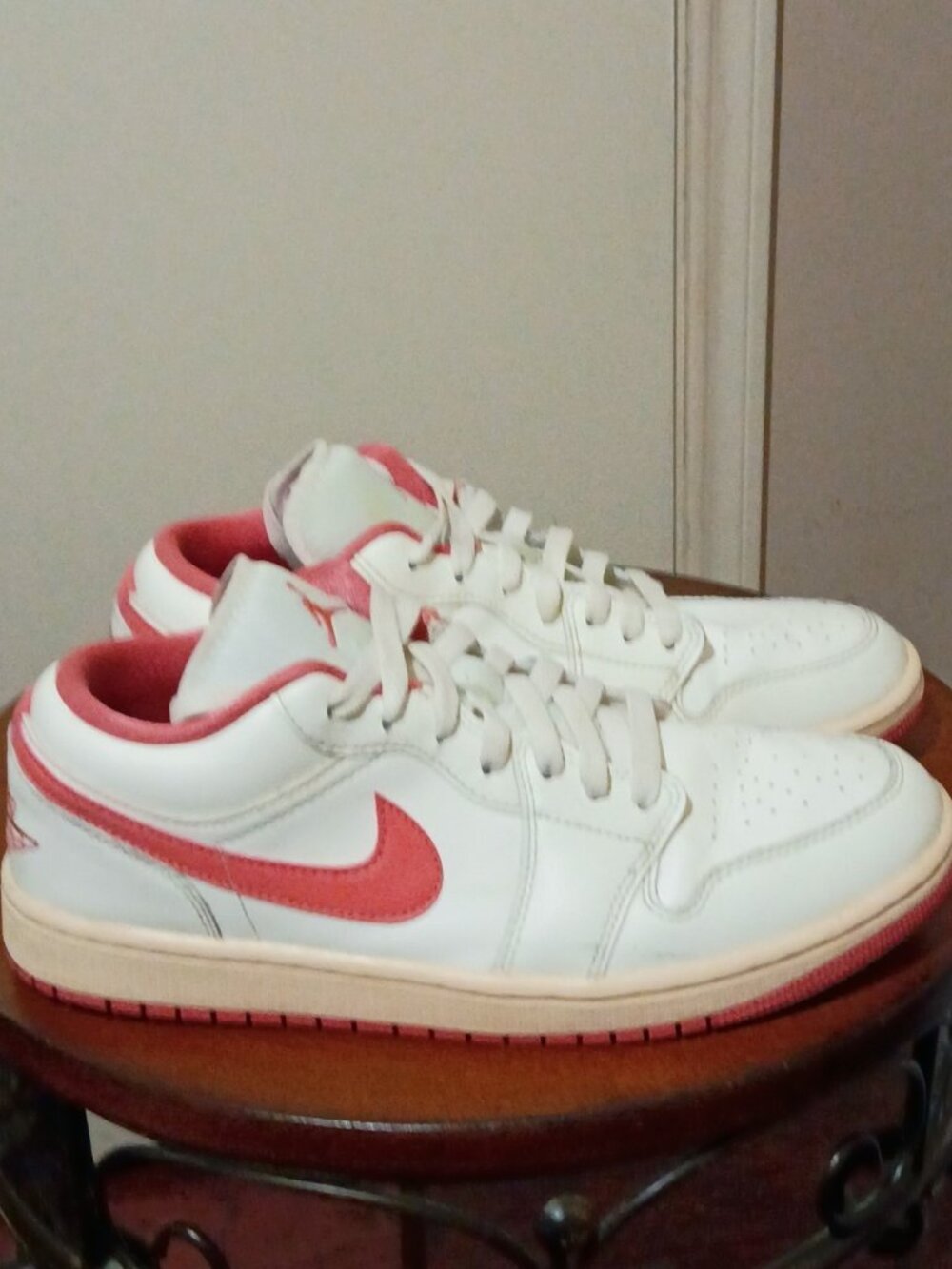 Nike Women’s Air Jordan 1 Low Size 10 White/Pink |DC0774-109|